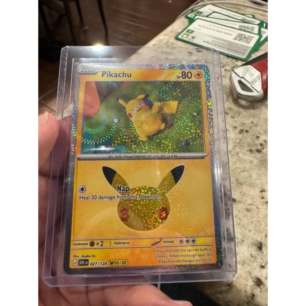 30th anniversary pikachu 05/30 027/128